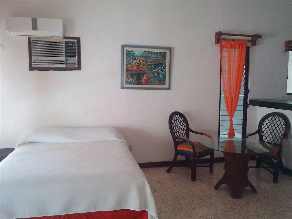 Caracol Suite Hotel Riviera Maya